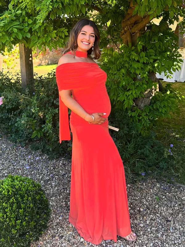 Momyknows Oblique Shoulder Ruched Maternity Photoshoot Maxi Dress