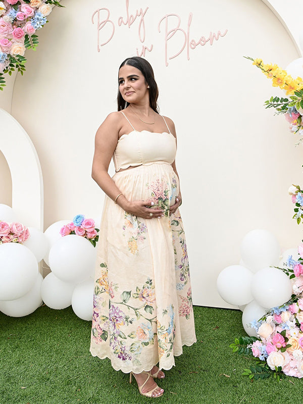 Momyknows Spaghetti Strap Backless Wavy Edge Cut Out Print Going Out Gowns  Cute Baby Shower Maternity Maxi Dress