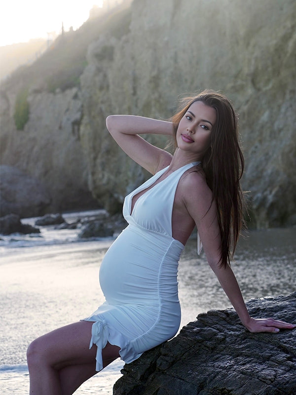 Momyknows Ruched Ruffle Backless Photoshoot Maternity Mini Dress