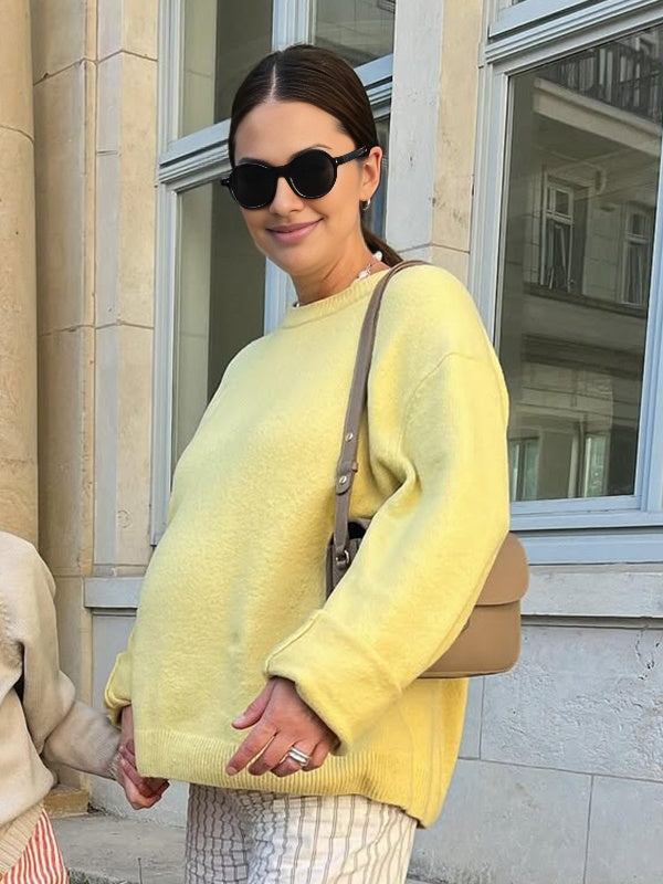 Momyknows Yellow Crochet Oversize Photoshoot Maternity Top
