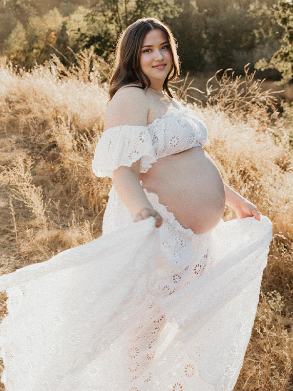 Momyknows 2-in-1 Lace Cut Out Ruffle Front Slit Plus Size Photoshoot Maternity Maxi Dress