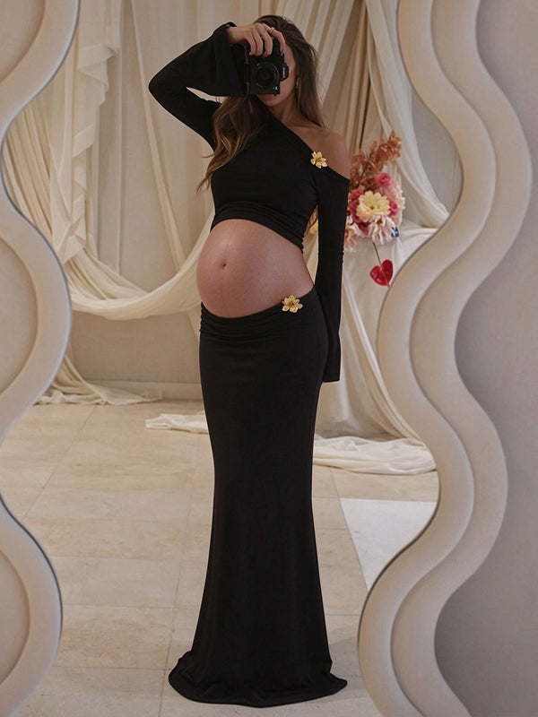 Black One-Shoulder Maternity Outfit with Flared-Sleeve Top and Studded Maxi Skirt