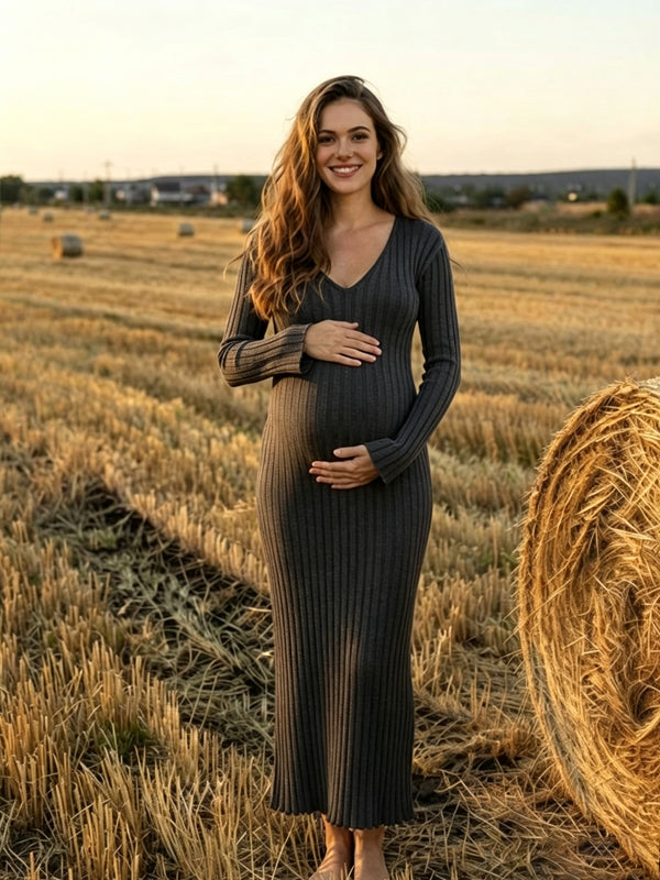 Black Stretchy Crochet Maternity Dress with V-Neck and Casual Fit, Grass Photoshoot