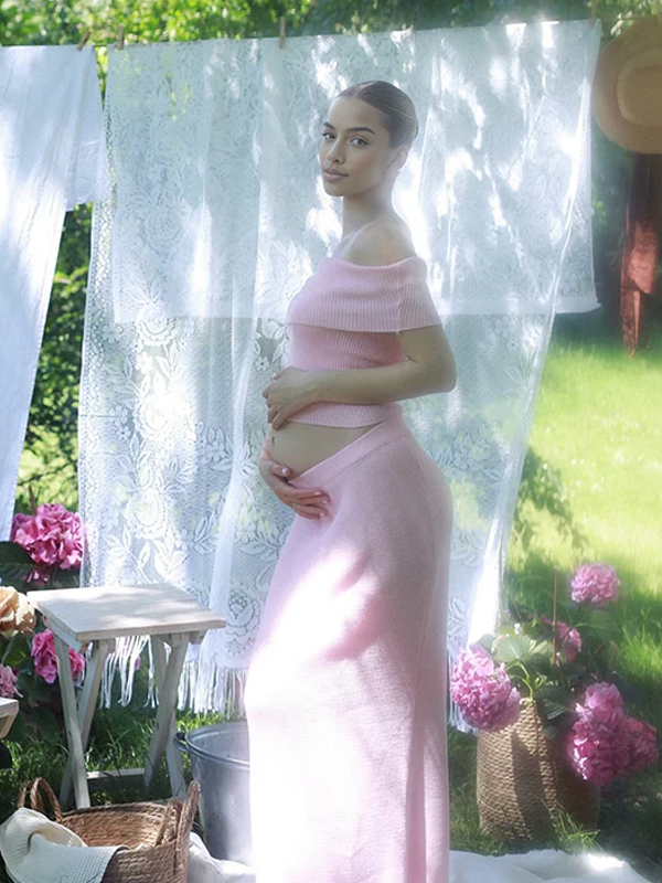 Momyknows Off Shoulder Side Slit Two Piece Maternity Photoshoot Sweater Maxi Dress