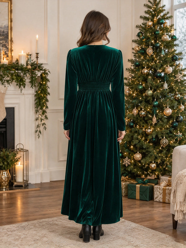 Green Christmas Maternity Maxi Dress with Velvet Texture and Smocked Spliced Design