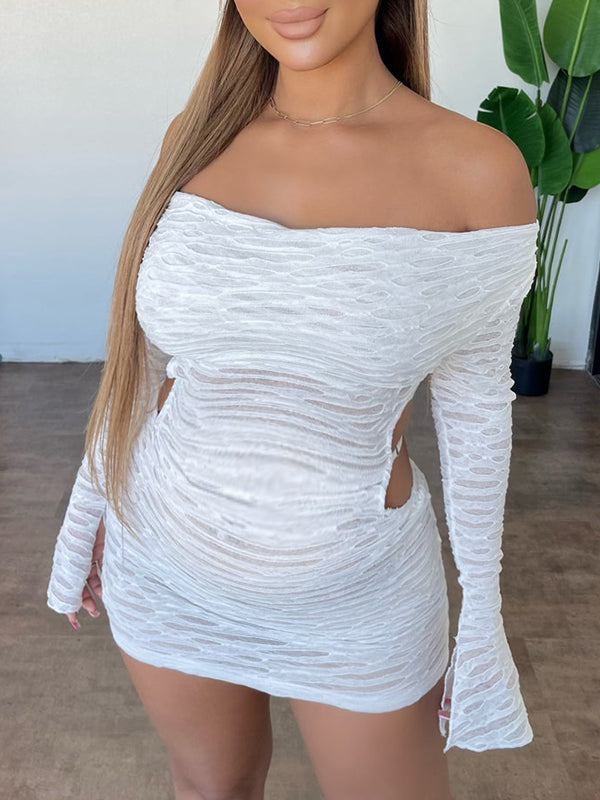 Momyknows Cut Out Backless Off-shoulder Buckle Long Sleeve Fashion Beach Baby Shower Maternity Mini Dress