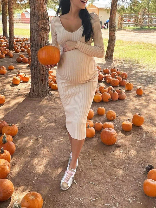 Momyknows Solid Knitted Rib Fabric Off Shoulder V-neck Fall Fashion Maternity Photoshoot Maxi Dress