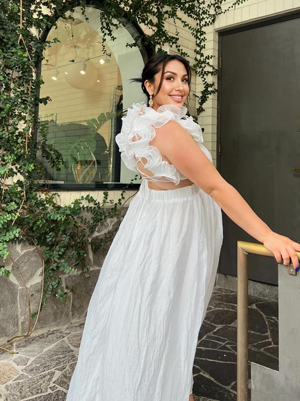 Momyknows White Flowy Big Swing Ruffle Falbala Backless Cami Elegant Beach Baby Moon Maternity Photoshoot Baby Shower Maxi Dress Momyknows White Flowy Big Swing Ruffle Falbala Backless Cami Elegant Beach Baby Moon Maternity Photoshoot Baby Shower Maxi Dress
