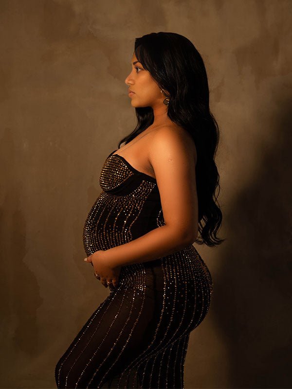 diamond dress black Mirror Plated Crystal Vintage This stunning black dress features an elegant long silhouette that is both feminine and graceful Momyknows Black Sparkly Diamond Rhinestone