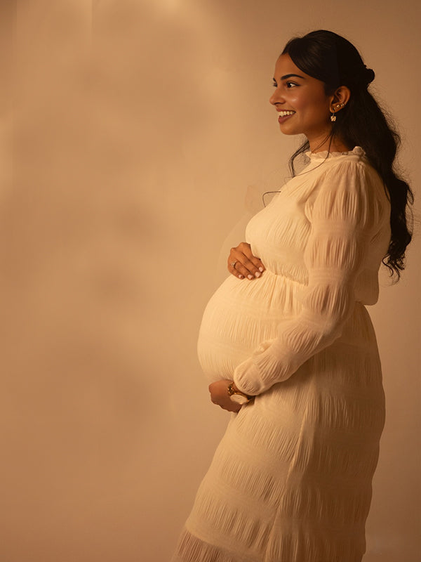 Momyknows White Press Pleats Chiffon Lace-up Maternity Photoshoot Maxi Dress