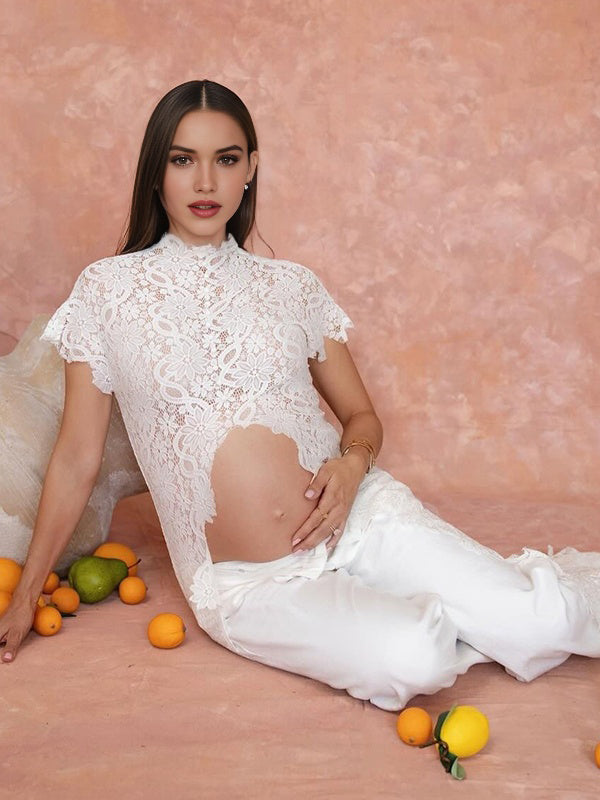 Momyknows Chic White Side Slit Lace Photoshoot Maternity Top