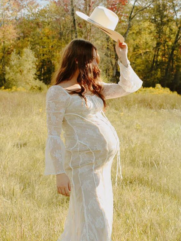 Momyknows White Lace Corset Square Neck Flare Sleeve Plus Size