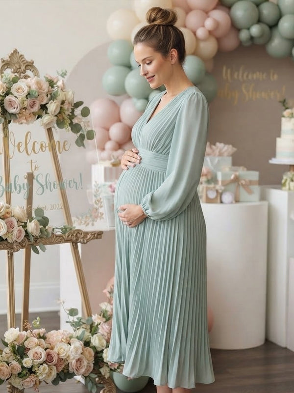 Blue Elegant Deep V Maternity Midi Dress with Ruched Detail and Bodycon Fit