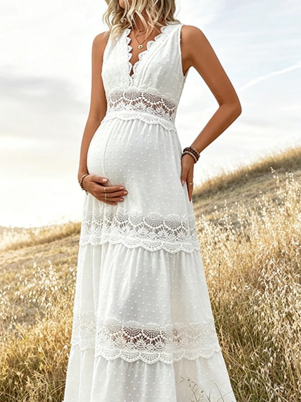 Momyknows Lace Splicing Deep V V-Back Sleeveless Photoshoot Maternity Maxi  Dress