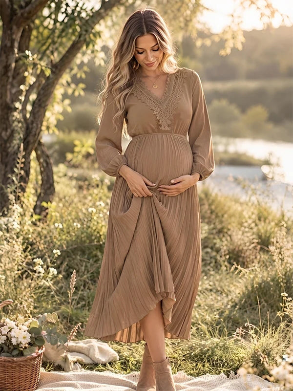 Elegant Pleated Lace Photoshoot Maternity Maxi Dress