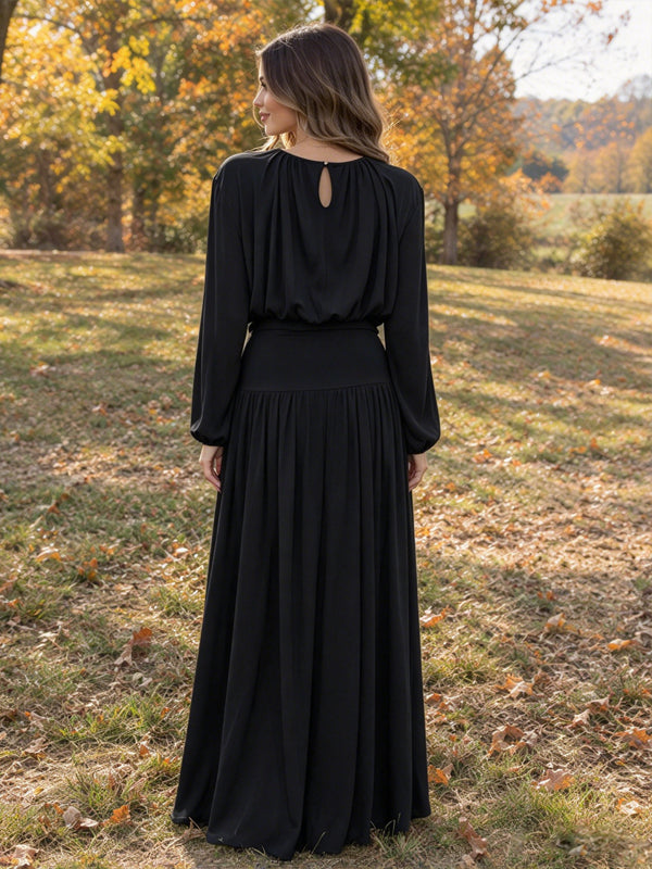 Black Ruched Maternity Maxi Dress with Big Swing Silhouette and Elegant Fit